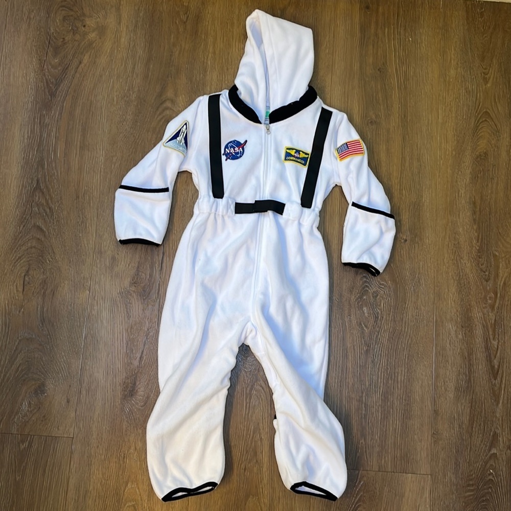 Cuddle Club Cozy Fleece Astronaut Space Suit Costume Bunting White